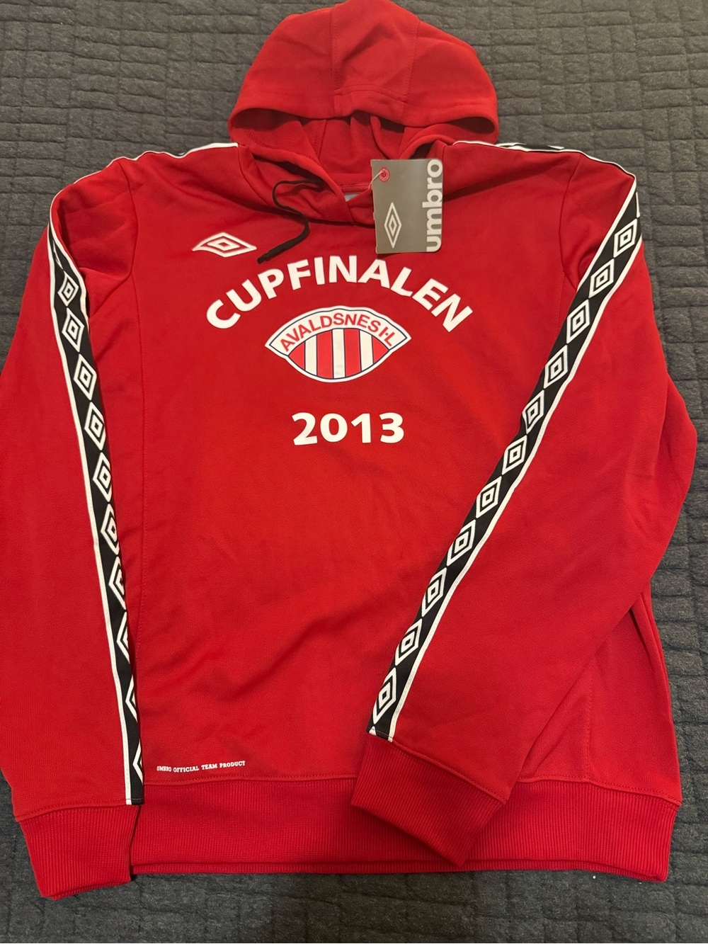 Vintage Umbro Red "Cupfinalen 2013" Hooded Sweatshirt
